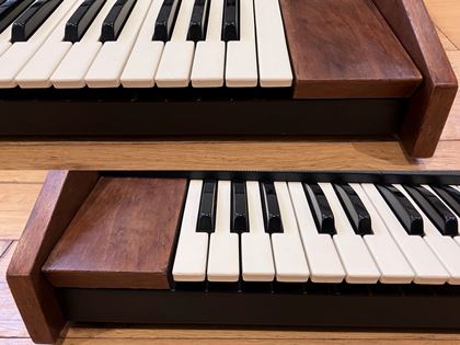 Korg-800DV - Fully serviced with cv/gate